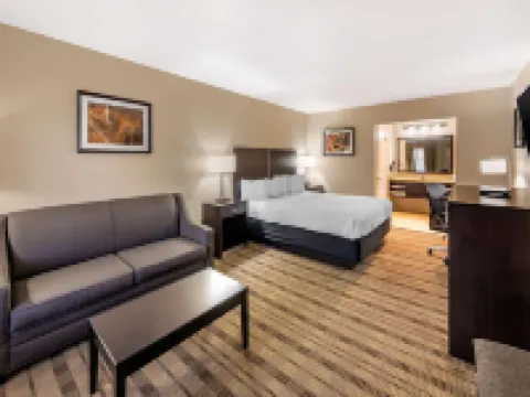 Best Western Country Inn Hotels in Temecula