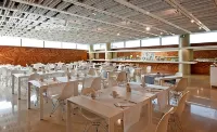 Hotel Reina Petronila - 5-Star