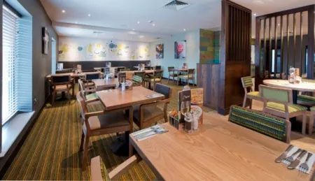 Premier Inn Portsmouth Havant South Отели в г. Хейлинг-Айленд