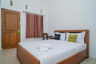 Urbanview Hotel Sky Batu Malang by RedDoorz Hôtels à : Bumiaji