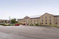 프리미어 인 브래드퍼드 노스 케일리 이스트 모턴 호텔