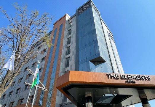 더 엘리먼츠 호텔