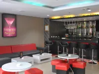 Hotel Arjuna Yogyakarta - Quầy bar