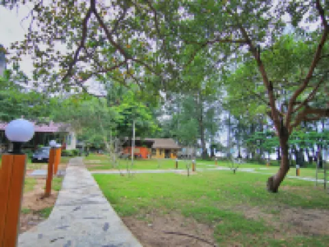 บ้านเจ้าไหม บีชเฮ้าส์ (Baan Chao Mai Beach House) โรงแรมในอำเภอ กันตัง