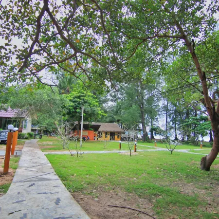 Baan Chao Mai Beach House