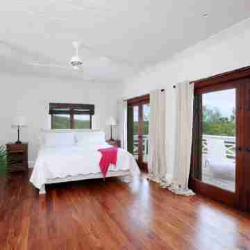 Alfred House 5 Bedroom Home Rooms