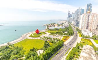 Atour Hotel Qingdao May Fourth Square City Hall