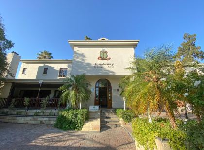 Turnberry Boutique Hotel