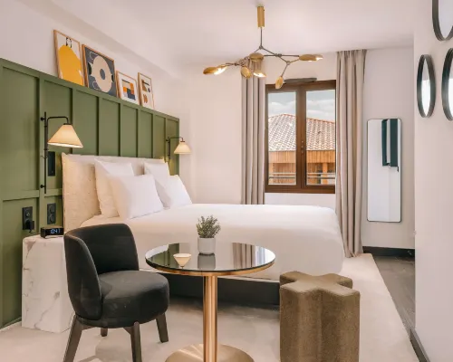 Marty Hotel Bordeaux - Tapestry Collection by Hilton Hotels near Meriadeck