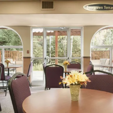 Days Inn by Wyndham Thunder Bay North