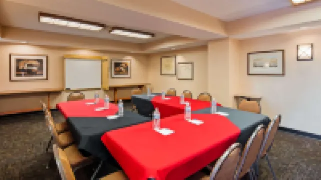 อินน์แอทซานตาเฟ ชัวร์สเตย์คอลเลกชั่น บายเบสท์เวสเทิร์นอินน์ โรงแรมในซานตาเฟ