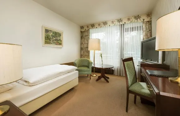 馬裏提薩塔班的酒店