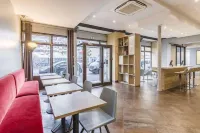 Grand Hôtel Clichy Paris Hotels in Clichy