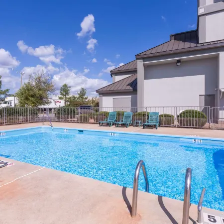 Super 8 by Wyndham Greer/Spartanburg Area