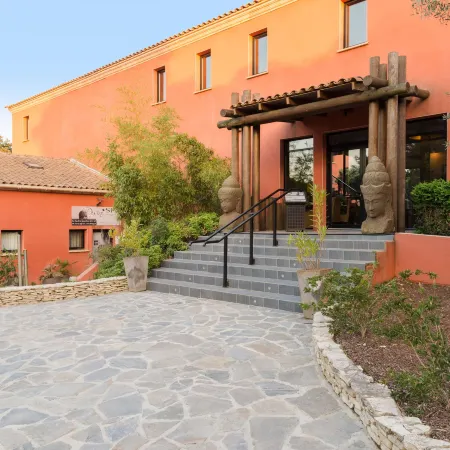 Hotel Restaurant Spa Disini Montpellier Est, The Originals Relais