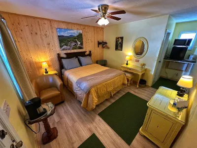Alpine Village Inn Hotels in Blowing Rock