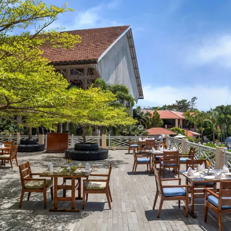 Radisson Resort Goa Cavelossim Beach