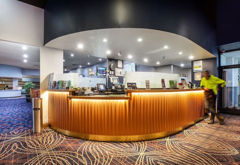 3. 나이트캡 앳 엠..