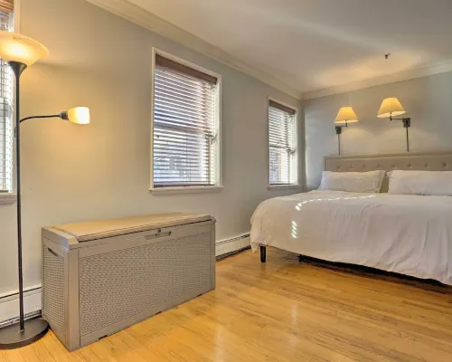 Couple’s Hub Near MetLife, Walk to Public Transit! Hotels in Hoboken