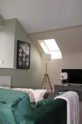 Charming 1-Bed Loft in Caerleon Các khách sạn gần Caerleon Amphitheatre