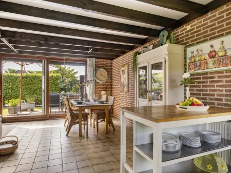 Haus Anni Отели в г. Гус