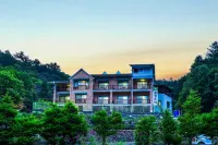 Punggyeongsoripensyeon Hoteles cerca de Observatorio Cosmopia