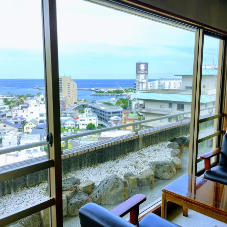 Atami Kinjokan