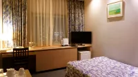 Omihachiman Station Hotel Отели в г. Омихатиман
