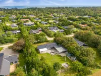 "Waghn" - 800m to the Fjord