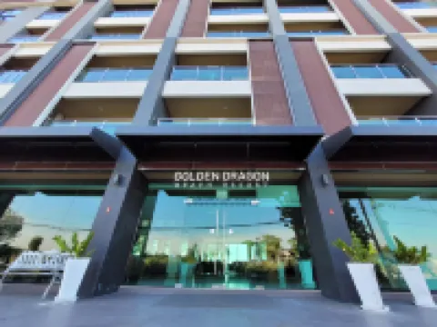 Golden Dragon Beach Resort Pattaya (Bang Lamung) レムチャバンのホテル