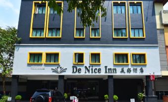 OYO 90865 Hotel de Nice Inn