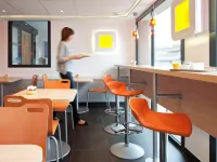 Ibis Budget Pontivy Centre Bretagne - breakfast