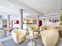 Kyriad Saint Chely d'Apcher - Aire de La LOZÈRE Hotels in Lozere