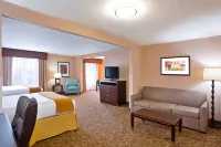 Holiday Inn Express & Suites VAN WERT by IHG - Семейные
