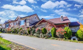 Taean Yetjip Hwangtobang Pension