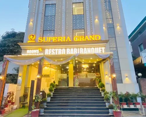 Hotel Superia Grand Hotels in Zirakpur
