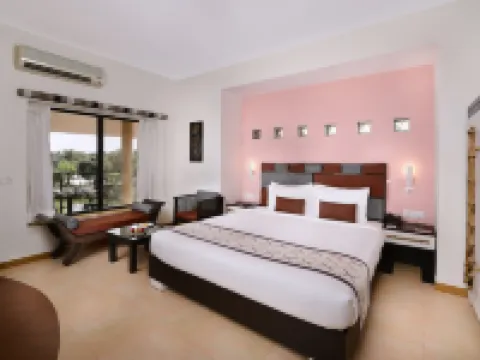 Sterling Kanha Hotels in Mandla