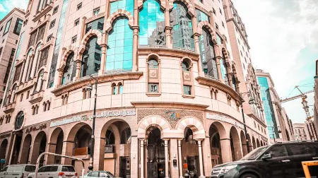 Al Mokhtara Almasi Hotel Отели в г. Медину