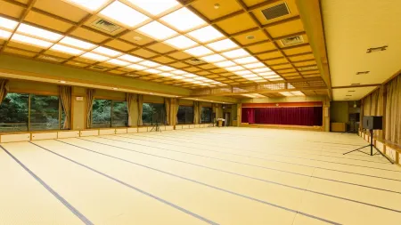 Ishizuchi Jinja Kaikan Отели в г. Сайдзё