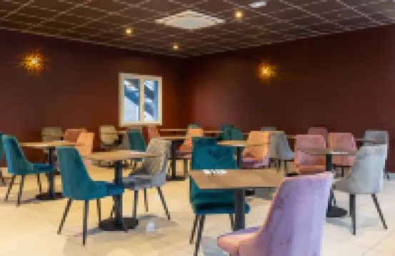 貝斯特韋斯特波城萊斯卡爾機場酒店& SPA