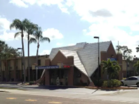 薩拉索塔市中心美洲最佳價值酒店 薩拉索塔酒店