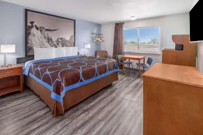 Super 8 by Wyndham Clayton Các khách sạn ở Clayton
