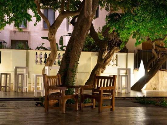 Petit Palace Boquería Garden