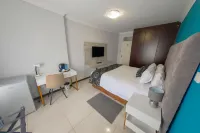 Green Lagoon Guest House