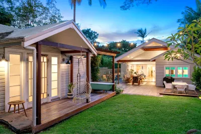 Luxico's Costa Rica in Byron