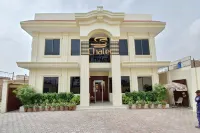 S Chalet