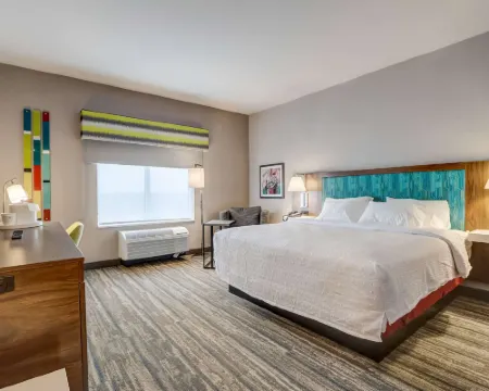 ハンプトン  イン &  スイート シンシナティ ミッドタウン ルックウッド シンシナティのホテル