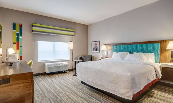 Hampton Inn and Suites by Hilton Cincinnati Midtown Rookwood