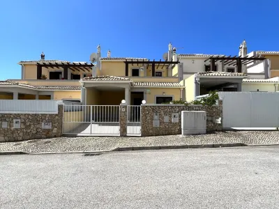 Pêra Brightness Villa by Homing