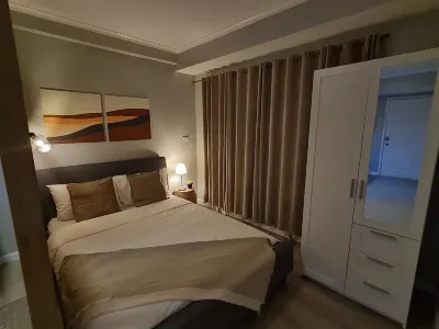 Homey Condo Unit in BGC - B Soma NT Hotels in Bonifacio Global City